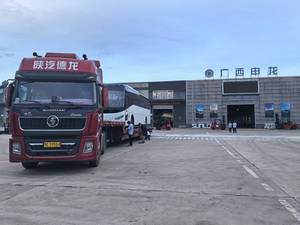 Autobús Urbano Eléctrico Premium Sunlong de Guangxi, con Volante a la Izquierda, Automático, de 41-60 Asientos, Autocar de Lujo, Velocidad Máxima de 51-70 km/h, para Rutas Turísticas de Alta Gama - Product Image 6