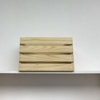 Caisse en bois de pin OEM Europe, peinte avec technique laser, logo personnalisé, pour rangement simple et décoration intérieure