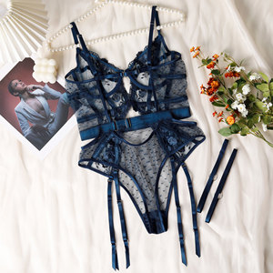 Conjunto de Lencería de Encaje Floral Bordado, Ligero y Transpirable, Lencería Navideña, Conjunto de Sujetador y Braguita Sexy para Mujer - Product Image 5