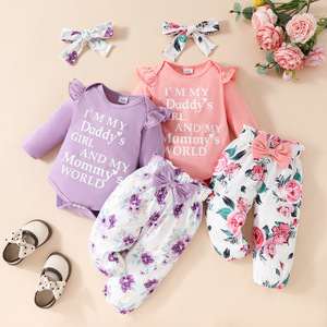 Conjunto <span class=keywords><strong>de</strong></span> tres piezas <span class=keywords><strong>de</strong></span> algodón suave para bebé niña 2024: camiseta <span class=keywords><strong>de</strong></span> manga larga con estampado <span class=keywords><strong>de</strong></span> letras, pantalones con lazo <span class=keywords><strong>de</strong></span> conejo y flor, y diadema. - Product Image 1
