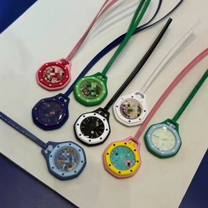 Montre pendentif à quartz style vintage QY, collier horloge tendance pour boutiques et cadeaux - Product Image 3