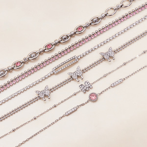 Lüks kadın moda bilezik gümüş paslanmaz çelik pembe zirkon yıldız ve kelebek şekli zincirleri ile yeni stil bileklik - Product Image 3
