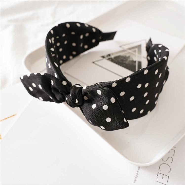 05 Polka-Black