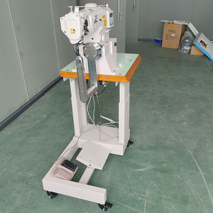 Machine à coudre industrielle à cylindre robuste 1341S 180. Alimentation par rouleaux rotatifs, nouveau moteur 750W, 1600SPM, capacité de 15 mm - Product Image 4