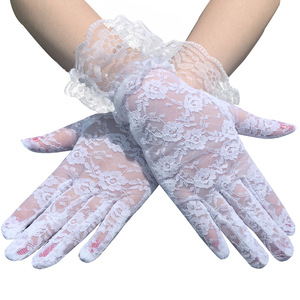 Nouveauté <span class=keywords><strong>Gants</strong></span> courts en <span class=keywords><strong>dentelle</strong></span> noir blanc rouge <span class=keywords><strong>Gants</strong></span> de mariée pas chers pour la mariée Guantes - Product Image 2