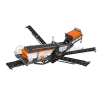 Nouvelle conception de trieuse mobile sur chenilles à trois étages avec moteur AC et engrenages, crible vibrant portable pour l'exploitation minière et les carrières
