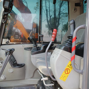 Mini pelleteuse 6 tonnes Volvo EC60D d'occasion Volvo EC55 60 140 210 240 250 290 300 350 pelle hydraulique sur chenilles - Product Image 6