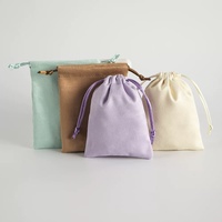 Pochettes à bijoux, sacs en polaire à cordon, sacs porte-bonheur, sacs en flanelle, sacs pour bonbons de mariage et objets de collection, petits sacs en tissu