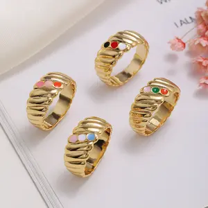Nuevo diseño moda anillos joyería logotipo personalizado mujeres latón 18K chapado en oro gotas de aceite anillo joyería al por mayor