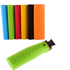 Nouveau Lot de 5 Manchons de <span class=keywords><strong>Poignée</strong></span> <span class=keywords><strong>en</strong></span> <span class=keywords><strong>Silicone</strong></span> <span class=keywords><strong>pour</strong></span> Ustensiles de Cuisine et Accessoires de Cuisson, Pratiques <span class=keywords><strong>pour</strong></span> Poêles et Casseroles - Product Image 5