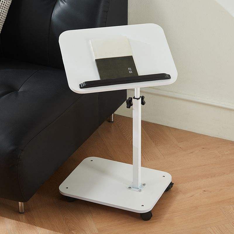 Estructura de acero al carbono blanco.