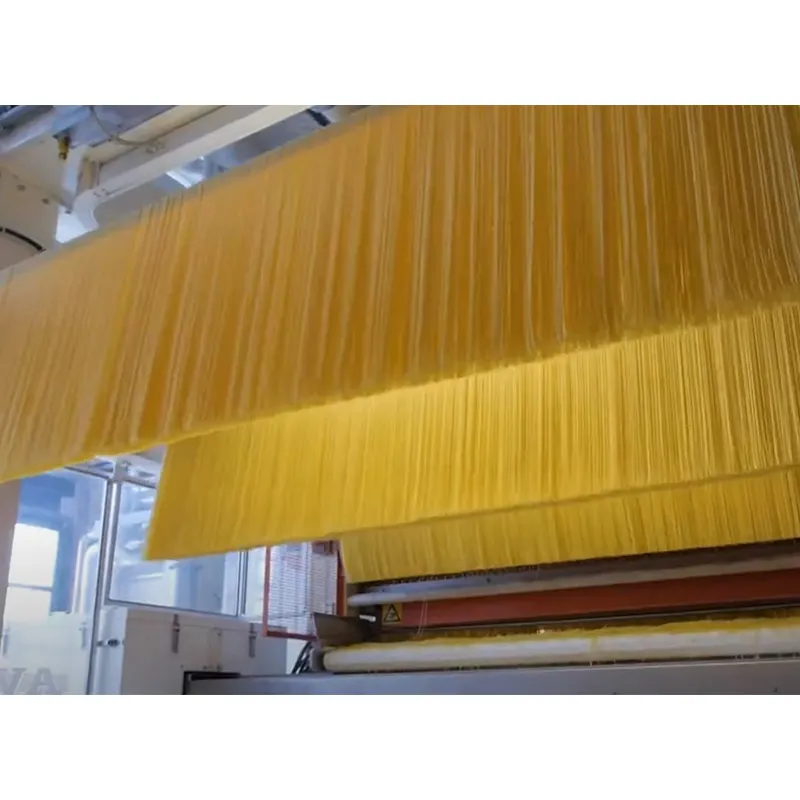 Línea de producción de espagueti de pasta de corte largo industrial 2000 KG/H línea de montaje de máquina de fabricación de pasta de gran capacidad
