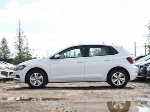 Nuova V.W Berlina a Benzina Modello 2024 Remodel PLUS 1.5T Automatica Edizione Tecnologica Colorata Guida a Sinistra Sedili in Pelle - Product Image 4