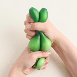 Jouet à pincer en forme de concombre de simulation, en matériau TPR, balle à presser douce en forme de concombre, jouet à presser en TPR pour enfants - Product Image 3