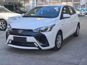 <span class=keywords><strong>Toyota</strong></span> <span class=keywords><strong>Yaris</strong></span> 1.5E <span class=keywords><strong>2018</strong></span> Usado a Bajo Precio, Automóvil de <span class=keywords><strong>Gasolina</strong></span> con Transmisión Automática CVT, Vehículo Usado Confiable - Product Image 2