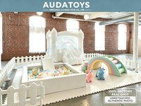 Ensemble de jeu de luxe exclusif avec rembourrage en mousse épaisse, toboggan de piscine sécurisé, maison de jeu de style Montessori, structure haute densité