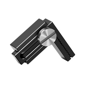 Clip de cable en forma de C de aleación de aluminio para gestión de cables con diseño de liberación rápida - Product Image 1
