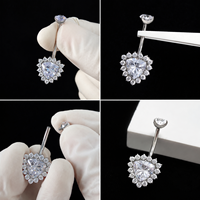 Anneau de nombril en titane ASTM F136 G23 avec cluster de zircone cubique triangulaire, bijou de piercing pour nombril, anneau de nombril à suspension fileté intérieurement