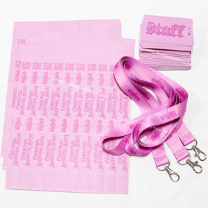 مجموعة منتجات ترويجية شعبية من كوفي تشمل حبل تعليق وبطاقة VIP للتسويق المؤسسي مع طباعة الشعار كهدية إعلانية - Product Image 5