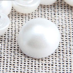 Coomakhác Hot Nửa Vòng Ngọc Trai Nút Trang Trí Thanh Lịch Nhựa Shank Nút Bán Buôn - Product Image 6