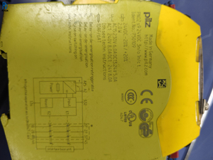Relais de sécurité S9 24VDC 3N, module de commande, dispositif de circuit, composant de sécurité pour arrêt d'urgence - Product Image 1