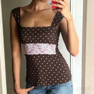 Top rétro à pois contrastant avec col carré, bordure en dentelle, design cintré à la taille, style Hot Girl sexy, doux et épicé, bretelles spaghetti - Product Image 4