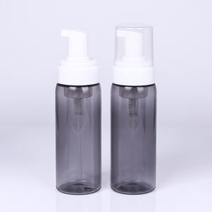 La fábrica proporciona directamente al por mayor 180ml Bomba de espuma gris translúcida Botella de limpiador facial Botella de embalaje de champú - Product Image 2