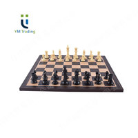 Échiquier en bois professionnel de 20 pouces pour tournoi, noir, avec pièces d'échecs en plastique et chronomètre numérique pour l'échecs