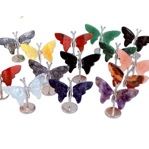 Vente en gros d'ailes de papillon en cristal naturel de haute qualité, matériaux mixtes, sculptures d'animaux en cristal de guérison pour cadeau et décoration - Product Image 1