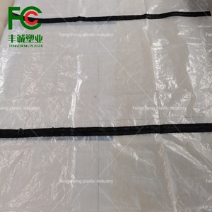 Couvertures tissées renforcées de film de serre de PE pour la protection durable des fleurs comme des oeillets en milieu agricole - Product Image 1
