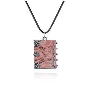 Collier Livre de Sortilèges 3D Film, Pendentif Double Face Livre Magique Sorcières Sœurs Sanderson, Ras-de-cou pour Femmes et Enfants, Cadeaux - Product Image 2