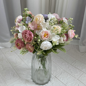 Ramo de Flores Artificiales de Seda Suzume Ii de 34 cm, Decoración para Bodas y Hogar, Accesorios para Exteriores - Product Image 1