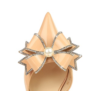 Nouvelle Chaussure Simple à Bout Pointu et Découpes Latérales en Cuir Verni Brillant avec Nœud en Perles et Strass, Collection 2023, Meilleure Vente - Product Image 6