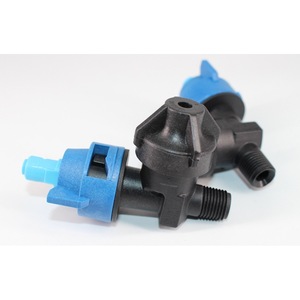 Boquilla de enfriamiento para prevención de golpes de calor en establos de ganado, material PP azul, rotación de 360 grados, uso en granjas de vacas - Product Image 1