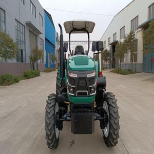 Tracteur agricole avec auvent pare-soleil, performances fluides, facile à contrôler et à utiliser, adapté à diverses activités agricoles - Product Image 4