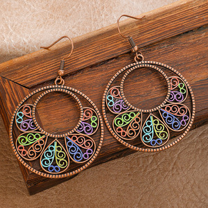 Boucles d'oreilles pendantes bohèmes à pompons en bois plaqué bronze antique, ensemble de bijoux de mode pour femmes - Product Image 2