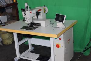 Machine à coudre industrielle automatique à une aiguille pour travaux lourds, avec grande tourelle et moteur puissant, pour la couture de cordes d'escalade et de motifs - Product Image 5