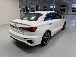 Voiture d'<span class=keywords><strong>occasion</strong></span> <span class=keywords><strong>Audi</strong></span> A3L Limousine 35 TFSI Progressive Sport 2021 - Product Image 4