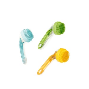 <span class=keywords><strong>Spazzola</strong></span> Massaggiante <span class=keywords><strong>per</strong></span> Bagno <span class=keywords><strong>Cani</strong></span> in ABS con Spruzzatore e Dispenser Liquido Integrato <span class=keywords><strong>per</strong></span> la Pulizia e la Cura degli Animali Domestici - Product Image 5