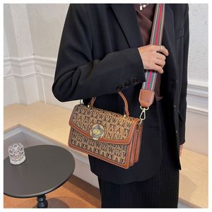 Retro <b>Small</b> square Bag 2022 New Texture Printing European and American Messenger Broadband Shoulder Bag Ladies Handbag - Product Image 2