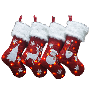 <span class=keywords><strong>Bas</strong></span> de Noël en velours LED personnalisable avec <span class=keywords><strong>elfe</strong></span>, renne, bonhomme de neige, broderie en peluche, décoration suspendue - Product Image 1