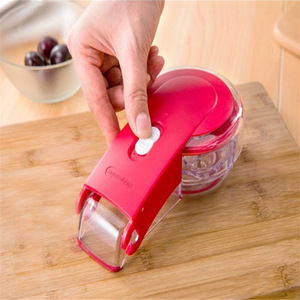 Décortiqueur de cerises portable Syh1108 en gros, à dégagement rapide, pour 6 cerises simultanément, idéal pour gâteaux et salades de fruits - Product Image 6