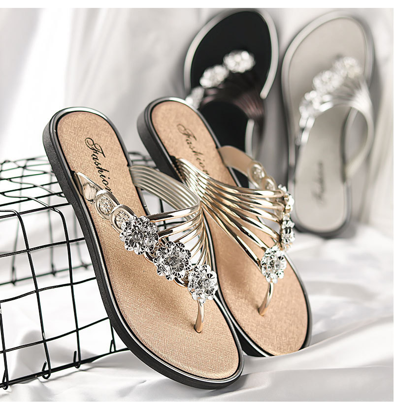 New Design Flat Sandals Shoes Rhinestones Slides Shoes Ladies PVC Sandals Slippers for Women
