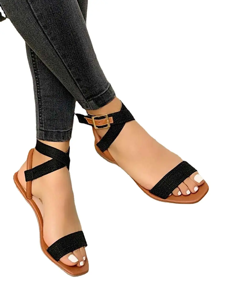 Venta al por mayor de fábrica, novedad de verano, Sandalias planas informales con hebilla de una palabra de talla grande, zapatos de mujer