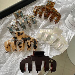 Pinzas de Pelo Coreanas Elegantes con Diseño de Concha de Tortuga, Pinzas de Pelo Grandes de Acetato con Estampado de Leopardo para Mujeres y Niñas, Venta al Por Mayor - Product Image 3