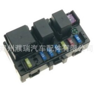 ฮุนได โซนาต้า รุ่นที่ 8 ชุดฟิวส์ภายในรถยนต์โซเรนโต 91950-3S400 อะไหล่ทดแทนใหม่ - Product Image 1