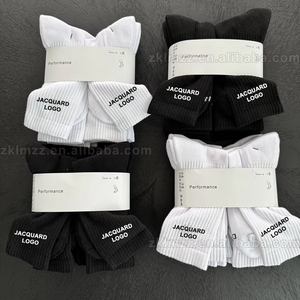 Lot de 6 Paires Chaussettes de Sport de Course Personnalisées Mi-Mollet Unisexe Homme Cheville Haute Qualité Élite Basketball Extérieur Épaisses en Coton Bouclette - Product Image 2
