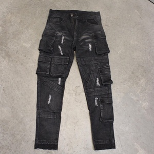 Fabricante OEM, Jeans de Mezclilla Personalizados con 10 Bolsillos, Estilo Desgastado, Jeans Apilados a la Moda para Hombre - Product Image 1