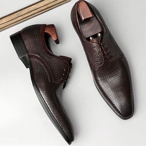 Zapatos de Vestir Formales de Negocios para Hombre, Estilo Nuevo, de Cuero, Casuales, Antideslizantes y Cómodos, Hechos a Mano, para Bodas y Banquetes - Product Image 2