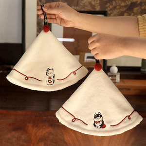 Cartoon Hanging Hand Towel 40cm Diameter Microfiber Antimicrobial Kitchen Towel - Product Image 1